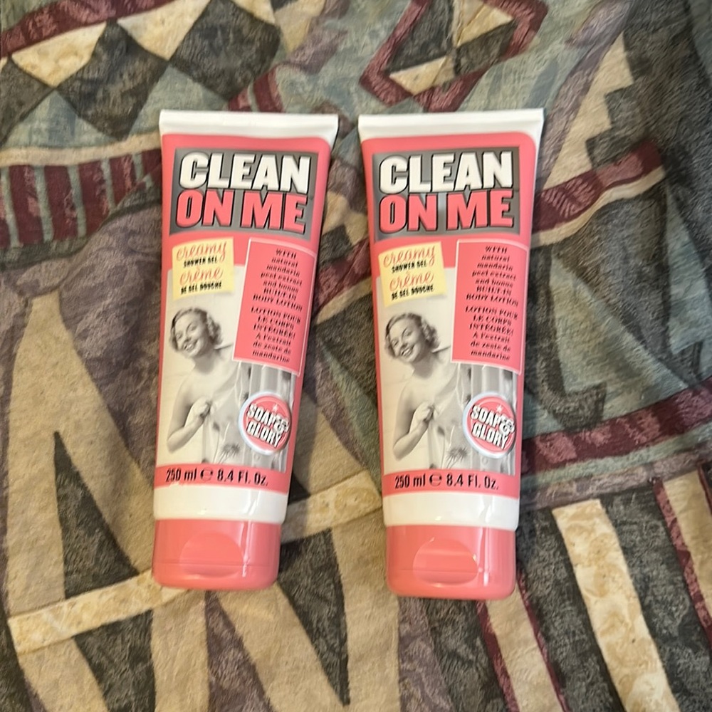 2/15$ Soap and Glory Clean On Me Creamy Shower Gel Body Wash 8.4 oz NEW